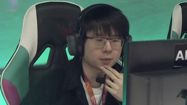SAG.狂小石Dstones专访：现版本黑鸟无敌，目标前二晋级S级联赛