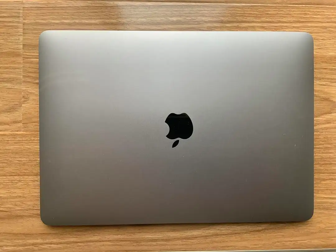 Gurman：苹果已在开发 M3 芯片的 MacBook Air，2024 年发布