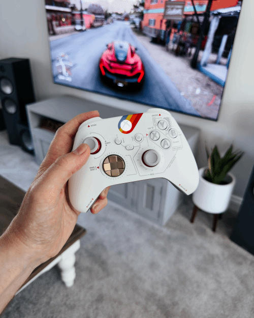 黑盒晚報：蜘蛛俠系列Steam限時促銷；《星空》Xbox手柄實物圖