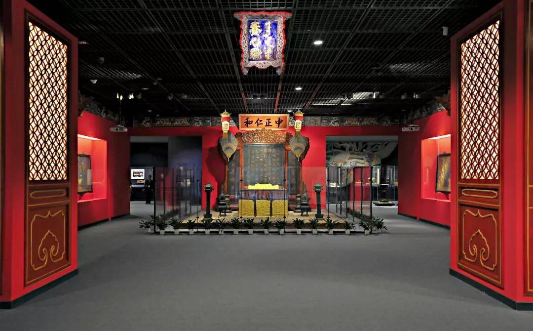 从今年下半年开始,故宫博物院将推出数十项最好的展览,从历史遗存