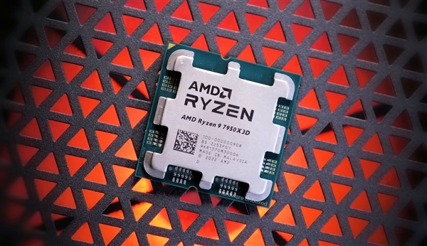 AMD锐龙7000X3D多次烧毁 主板都挂了！祸根终于找到