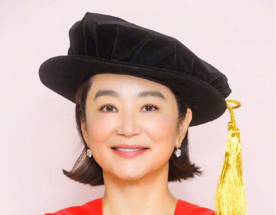 林青霞獲香港大學榮譽博士學位