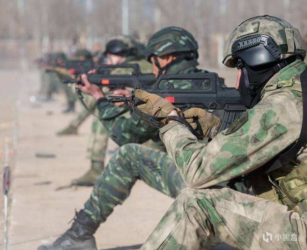 枪械六号突击再突击95式自动步枪